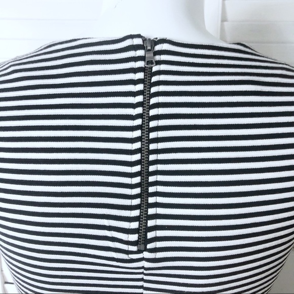 ⭐️3/$15 Splendid Belmont Striped Dress - Picture 5 of 7